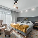 Smile Pieniny Otel 3*