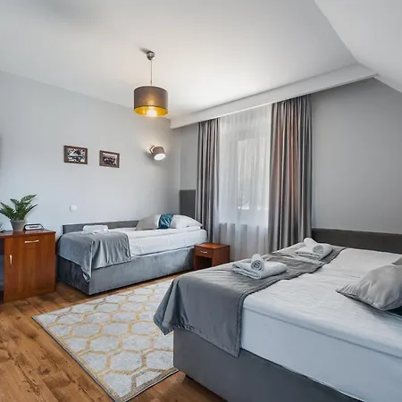 Smile Pieniny Otel 3*