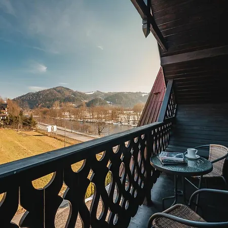 Smile Pieniny Hotel 3*